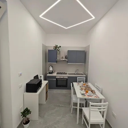 Ad Messinium Apartament Pompeja