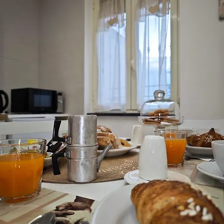 Ad Messinium Apartament *